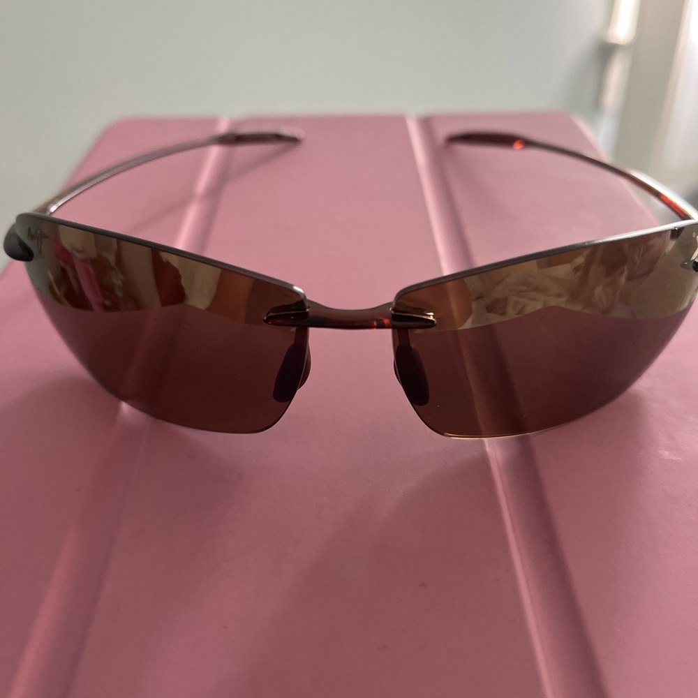 Maui Jim Breakwall Sunglasses - Black and Rootbeer